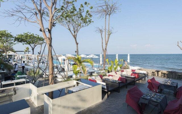 Golden Sea Pool Villa @Heart of Hua Hin