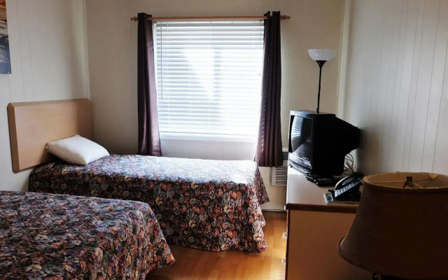 Pemberton Hotel