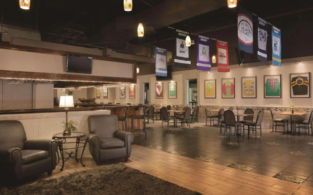 Radisson Hotel Louisville North