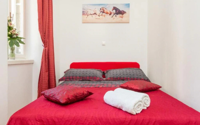 CroParadise Central Suites