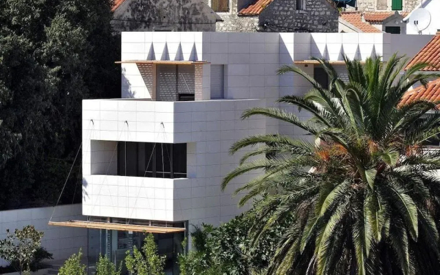 Luxury Villa White