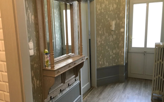 Standard Apartment by Hi5 - FehÃ©rahajÃ³