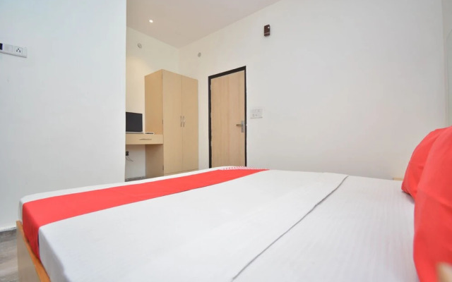 Oyo 30695 Hotel Vinayak Inn