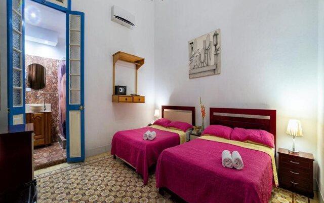 Hostal Drobles Guesthouse Neptuno