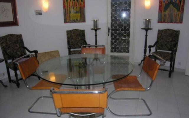 Amazing Villa Californian Style