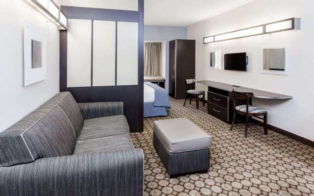 Microtel Inn & Suites by Wyndham Elkhart