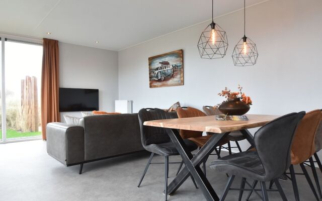 Cozy Holiday Home in Callantsoog With Private Terrace