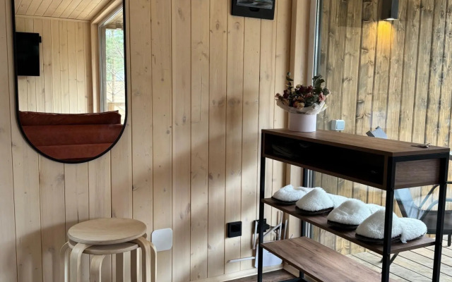 Это БАZA (БАЗА)