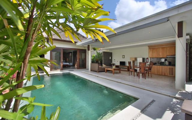Mahagiri Villas & Spa Dreamland