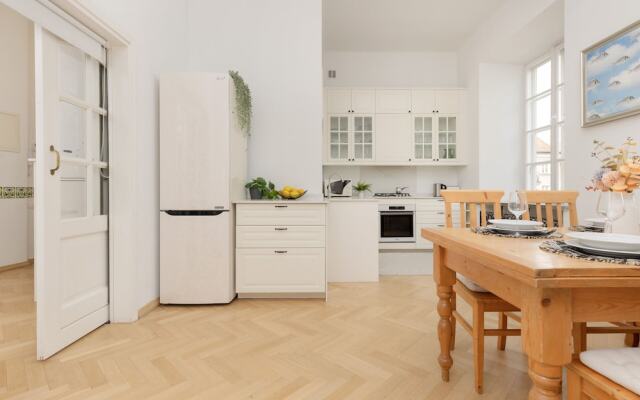 Apartment Freta Old Town by Renters