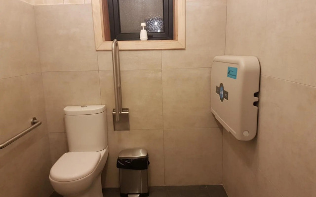 Hotel & Cafe Veliche