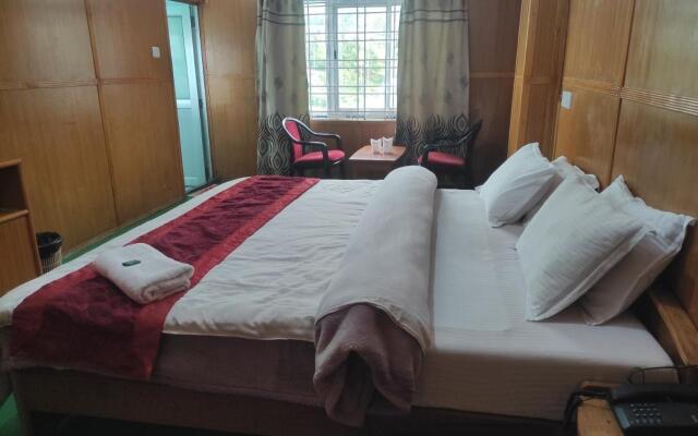 Hotel Tawang Holiday