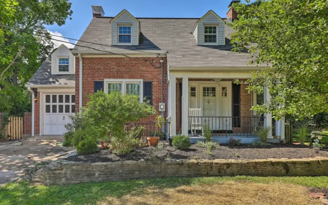 Charming Cincinnati Home < 10 Mi to Downtown!