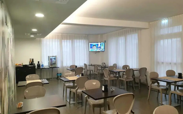 Hotel Grel