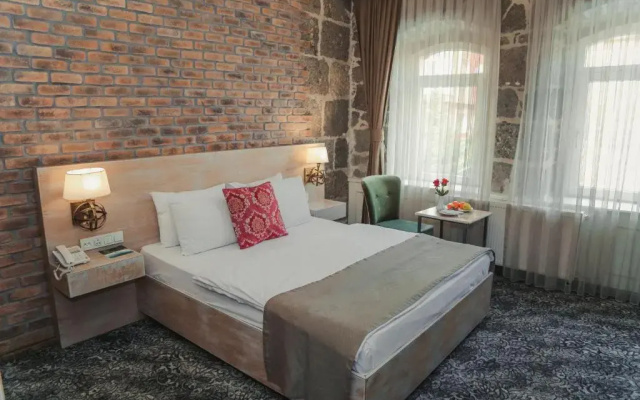 TS Park Hotel