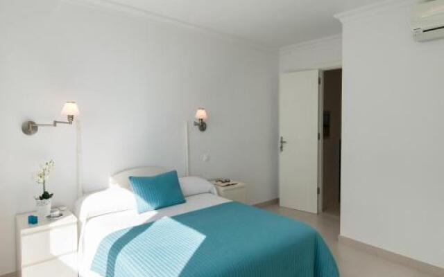 Beachfront Apartment Las Burras MRA 02