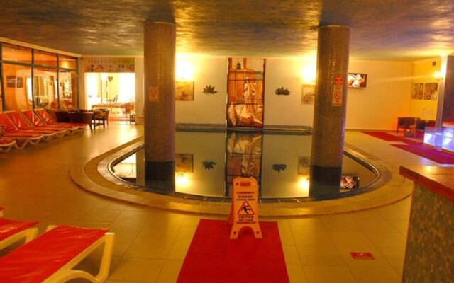 Club Seray Hotel