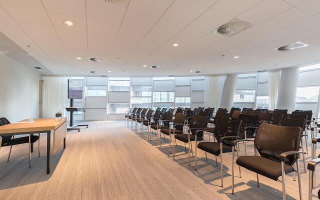 Crowne Plaza Utrecht - Central Station by IHG