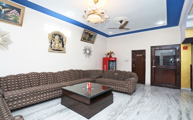 OYO 10444 Vasundhra INN