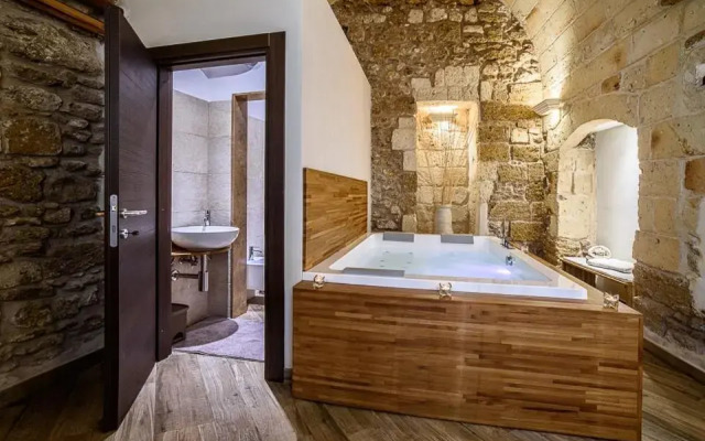Sacratum BB Suite Spa
