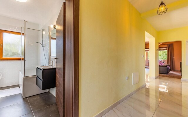 Awesome Apartment in Pula With Wifi and 5 Bedrooms