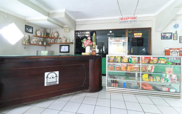 OYO 90132 Lie Mas Hotel