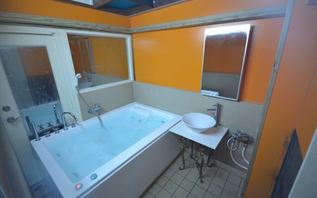 Wild Thyme Eco Guest House