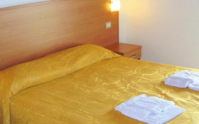 Apartment in Roseto by Sandy Beach