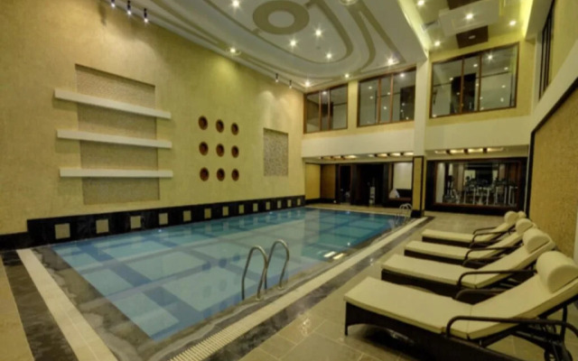 Hotel Kailash International