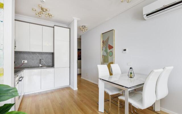 Apartment 13 With Amazing Sea Wiew