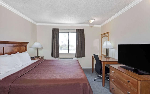 Travelodge By Wyndham Pasadena Central