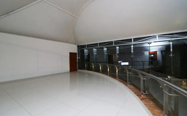 Slk Nimbus Arcade By OYO Rooms