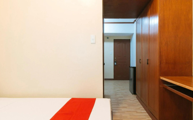 RedDoorz @ Moonwalk Paranaque