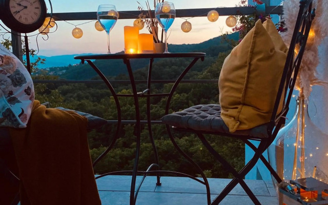 “Bear Hill” Apartments