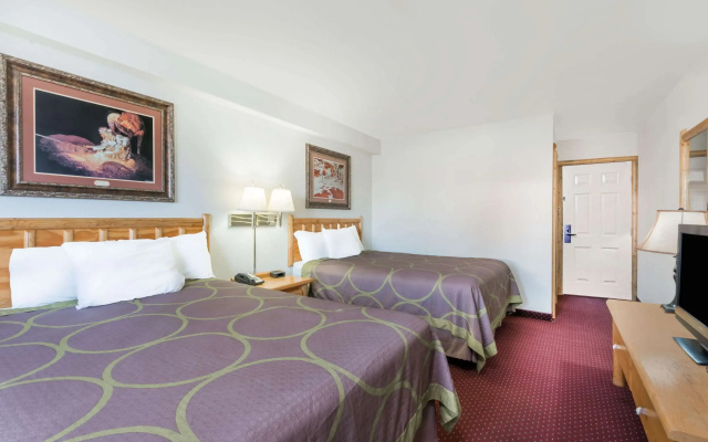 Super 8 by Wyndham Powell