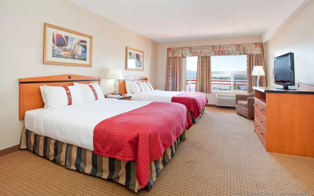 Holiday Inn Hotel & Suites Osoyoos by IHG