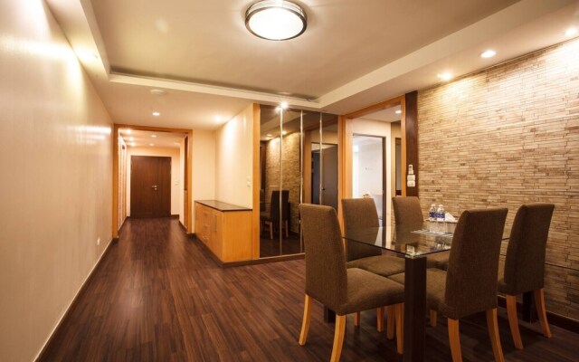 3C - 2 Bedroom Downtown Apartment With Shared Pool