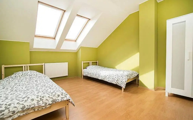 Great Terrace in Big, Central Flat