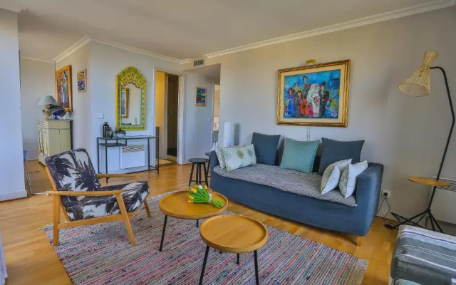 APPARTEMENT PISCINE TERRASSE 1 MIN PLAGE et GOLF