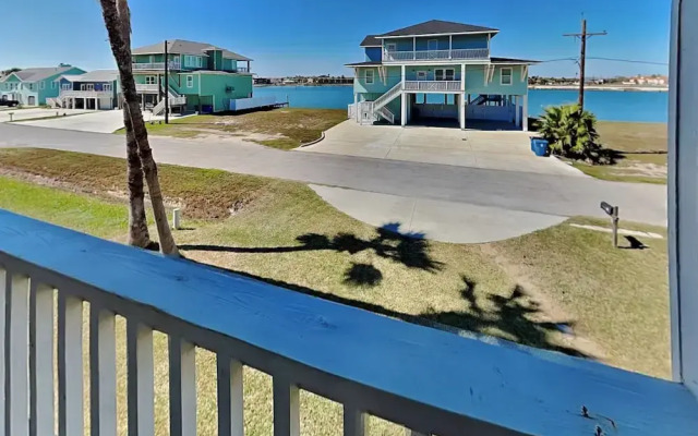 Island Charm