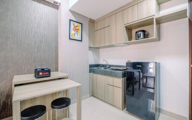Elegant And Comfy 2Br At Transpark Cibubur Apartment