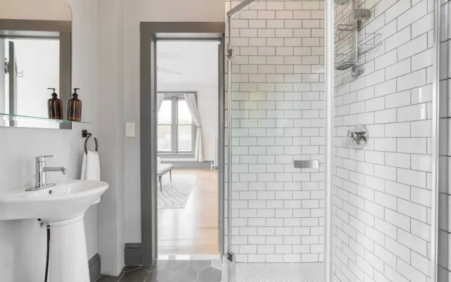 On Catskill Main Street, Upscale Charm + Outdoor Living Beatrice by Avantstay