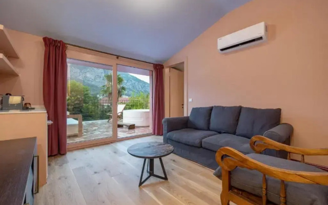 Yonca Resort