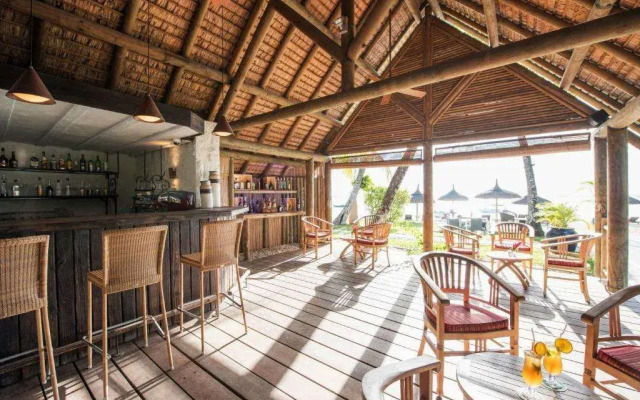 Constance Sakoa Boutik