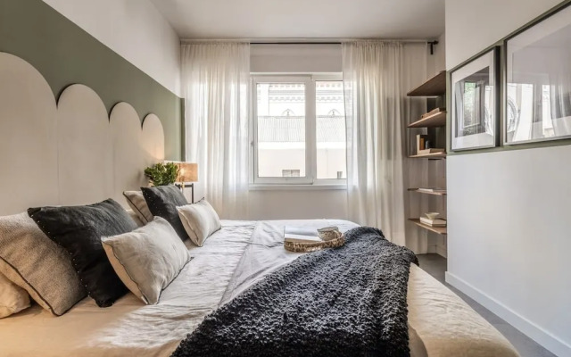 Volturna - 1 Bedroom in Recoletos