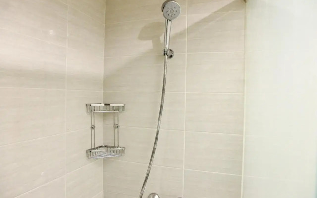 Elegant 1BR Kemang Village Apartment By Travelio