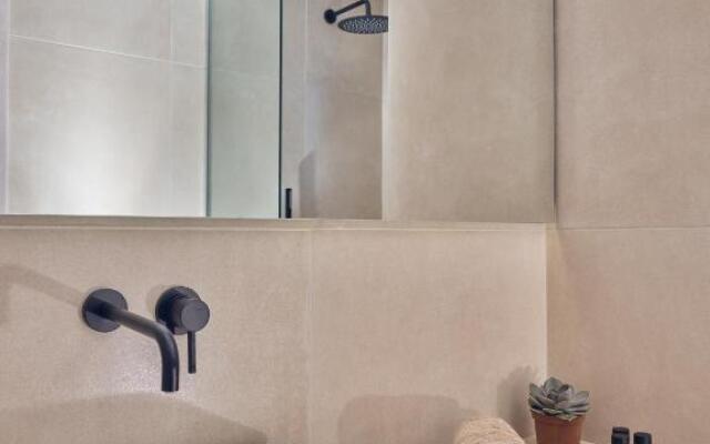 Gerakas Luxury Villas