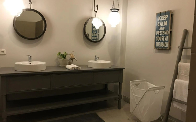 Seabirds Bed and Breakfast