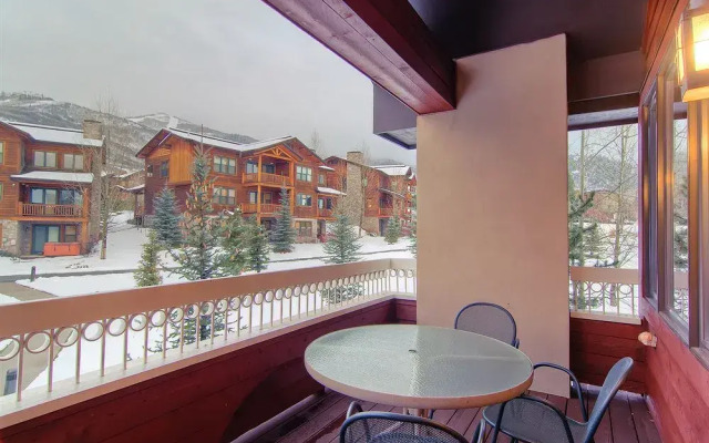 Trappeurs Crossing Resort by Steamboat Resorts