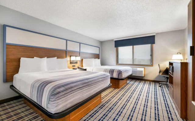 AmericInn by Wyndham Bismarck